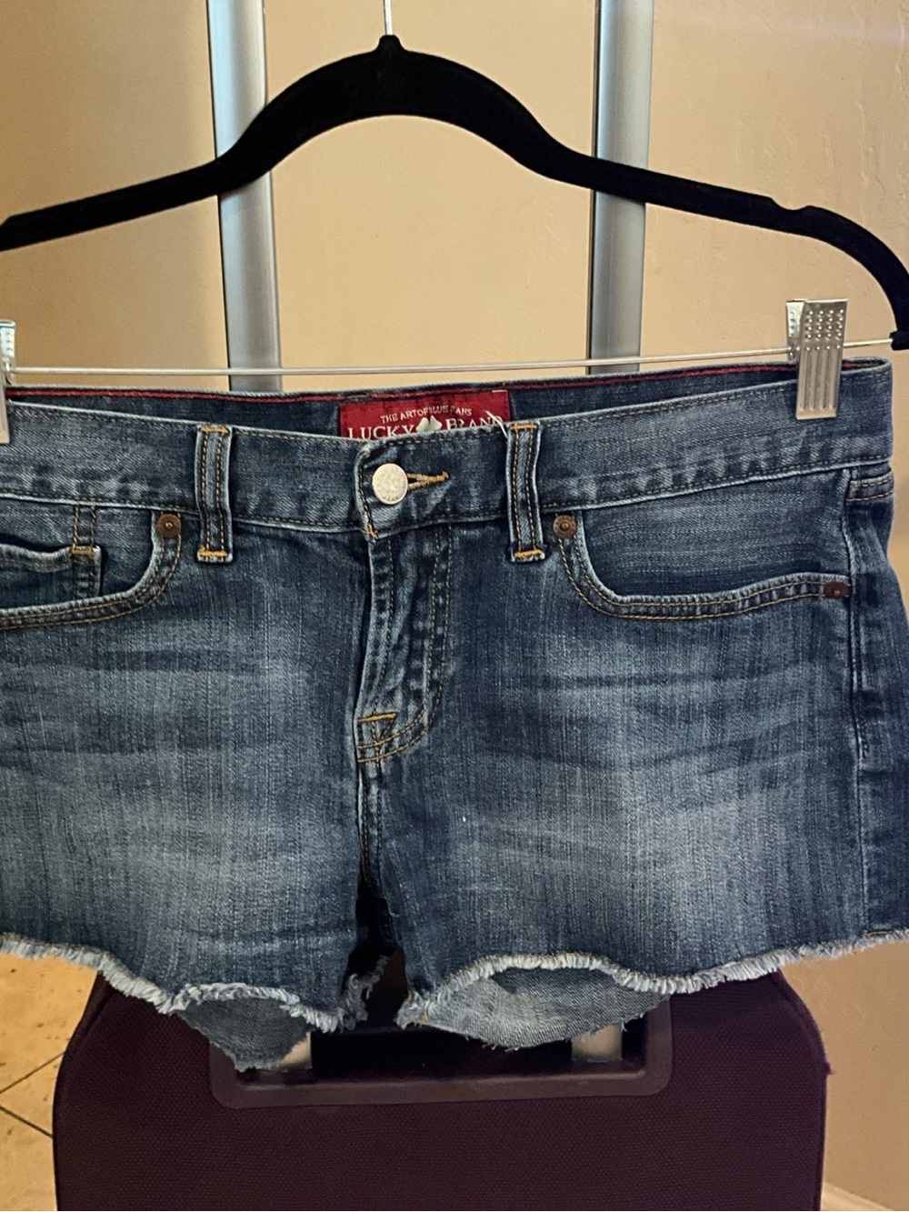 Lucky Brand Distressed Blue Denim Cutoff Boardwalk shorts